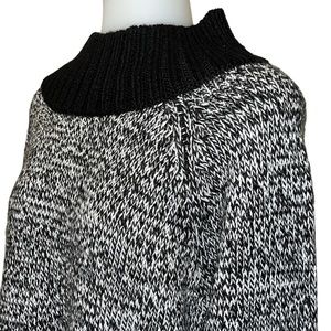 VICTOR ALFARO Black/White Marled Sweater~XL acrylic & wool blend